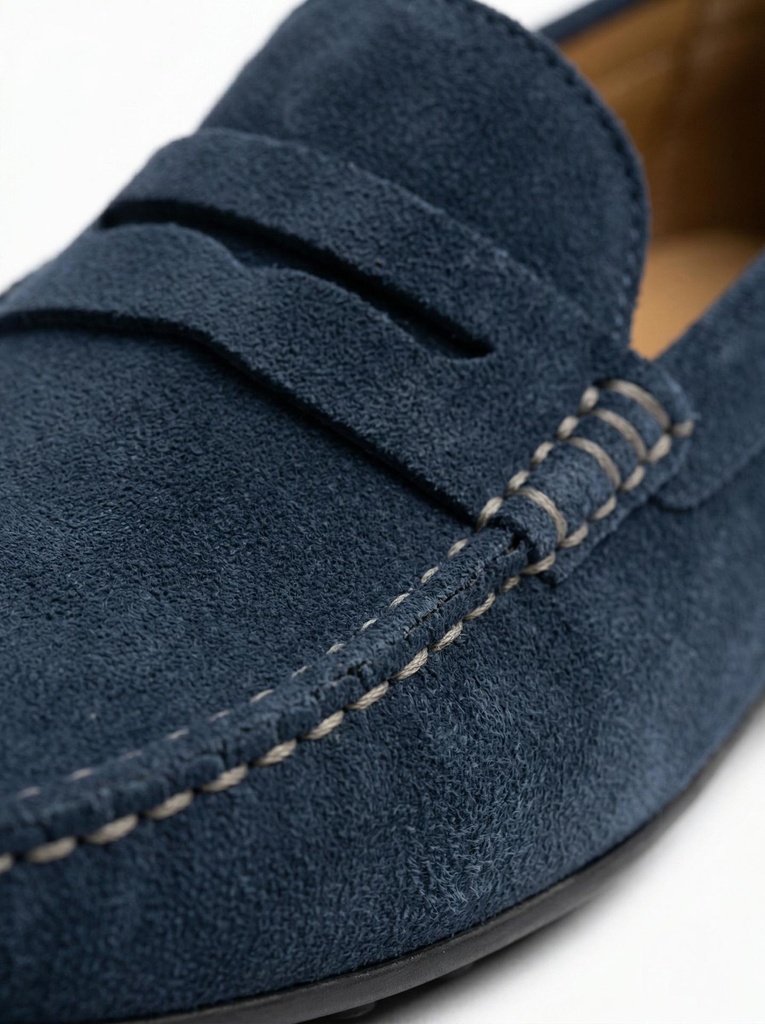 OPUS-Shoe Material & Stitching
