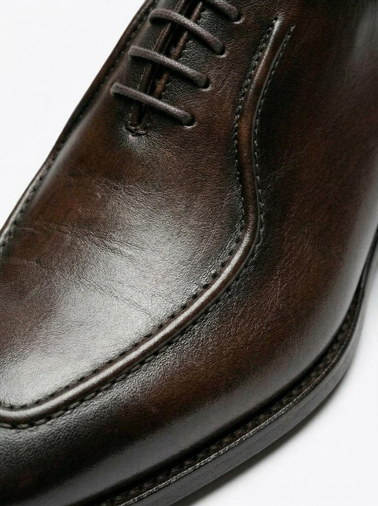 OPUS-Shoe Material & Stitching